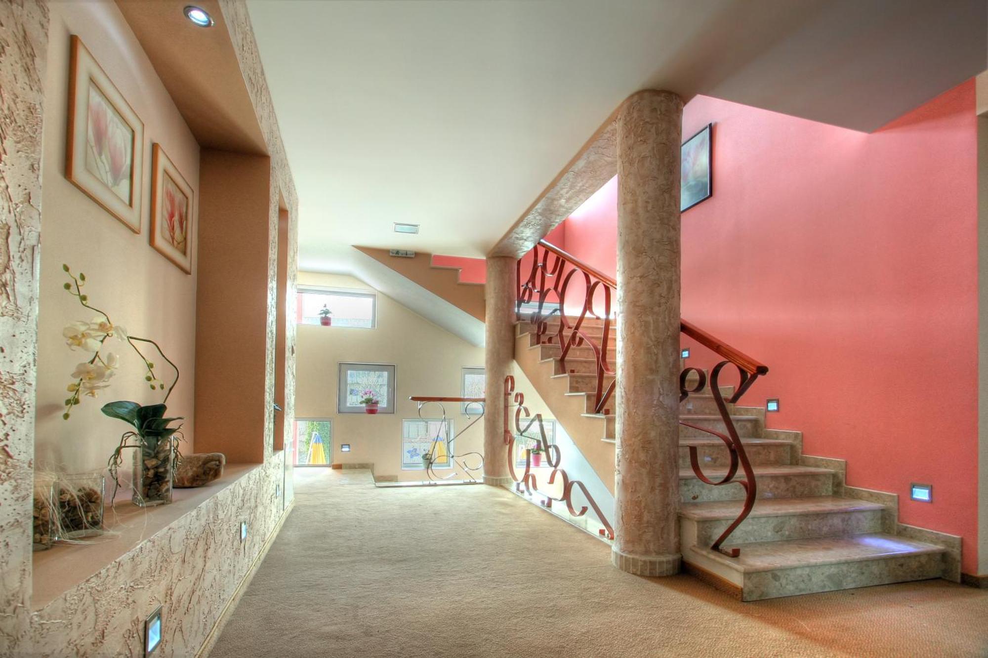 סטרה זגורה Family Hotel Mania מראה חיצוני תמונה