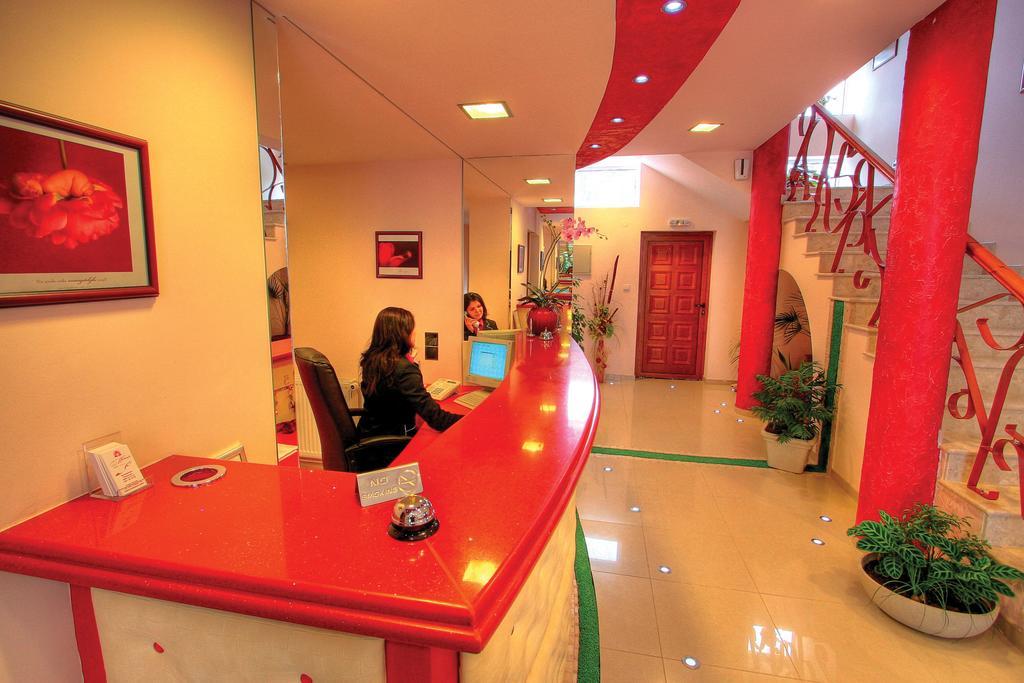 סטרה זגורה Family Hotel Mania מראה חיצוני תמונה