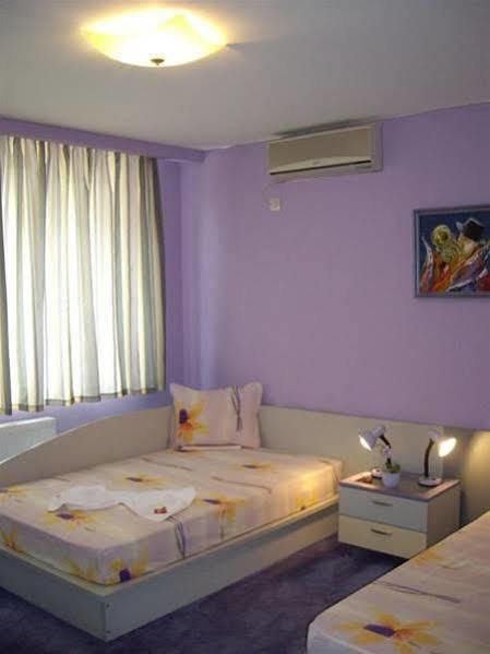 סטרה זגורה Family Hotel Mania מראה חיצוני תמונה